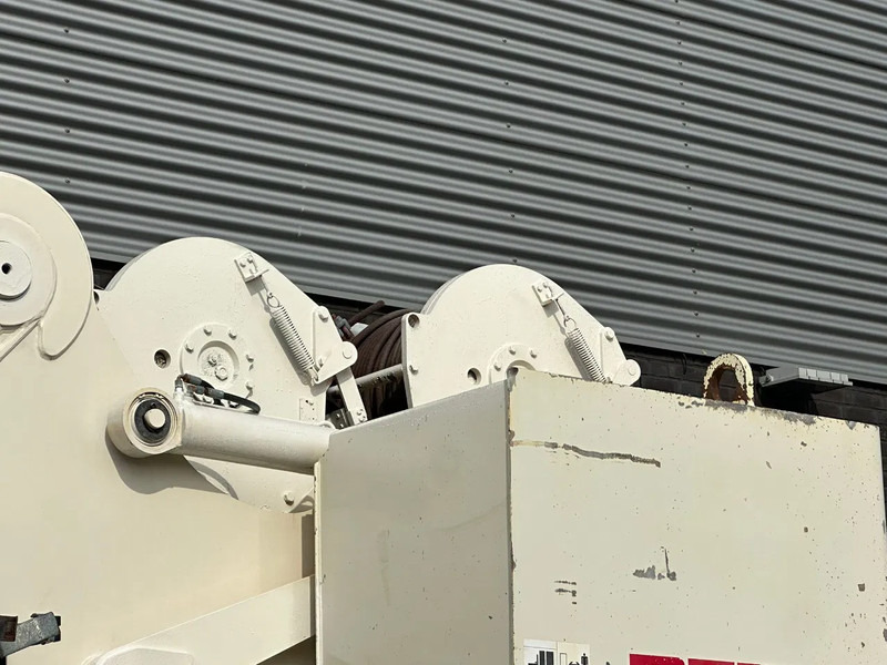 Grue automotrice lente Terex RT130 ROUGH TERRAIN CRANE + JIB: photos 17 Grue automotrice lente Terex RT130 ROUGH TERRAIN CRANE + JIB: photos 17