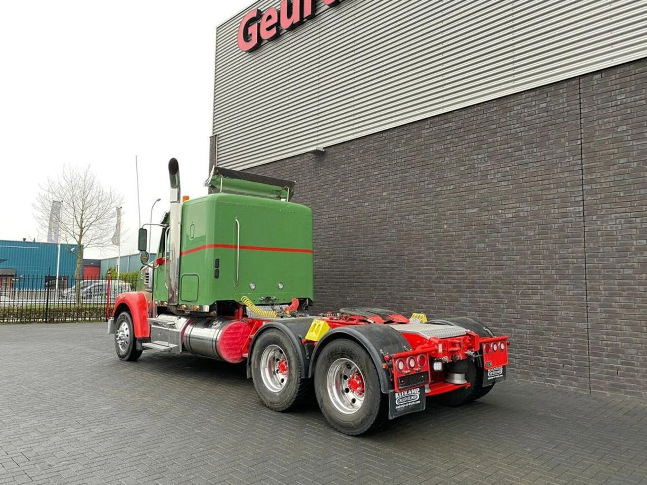 Freightliner CORONADA 6X4 EURO 6 TREKKER/TRACTOR/SATTELZUGMAS - Tracteur routier: photos 3 Freightliner CORONADA 6X4 EURO 6 TREKKER/TRACTOR/SATTELZUGMAS - Tracteur routier: photos 3