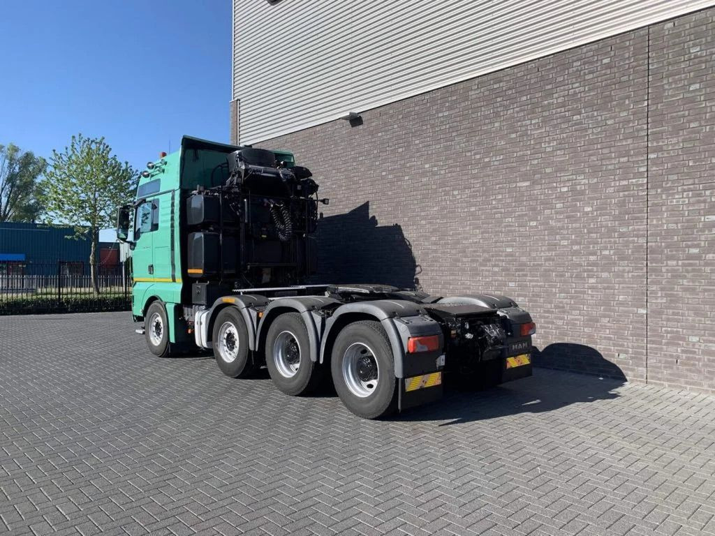 MAN TGX 41.680 V8 8X4 HEAVY DUTY TRACTOR 250 TONS - Tracteur routier: photos 3 MAN TGX 41.680 V8 8X4 HEAVY DUTY TRACTOR 250 TONS - Tracteur routier: photos 3