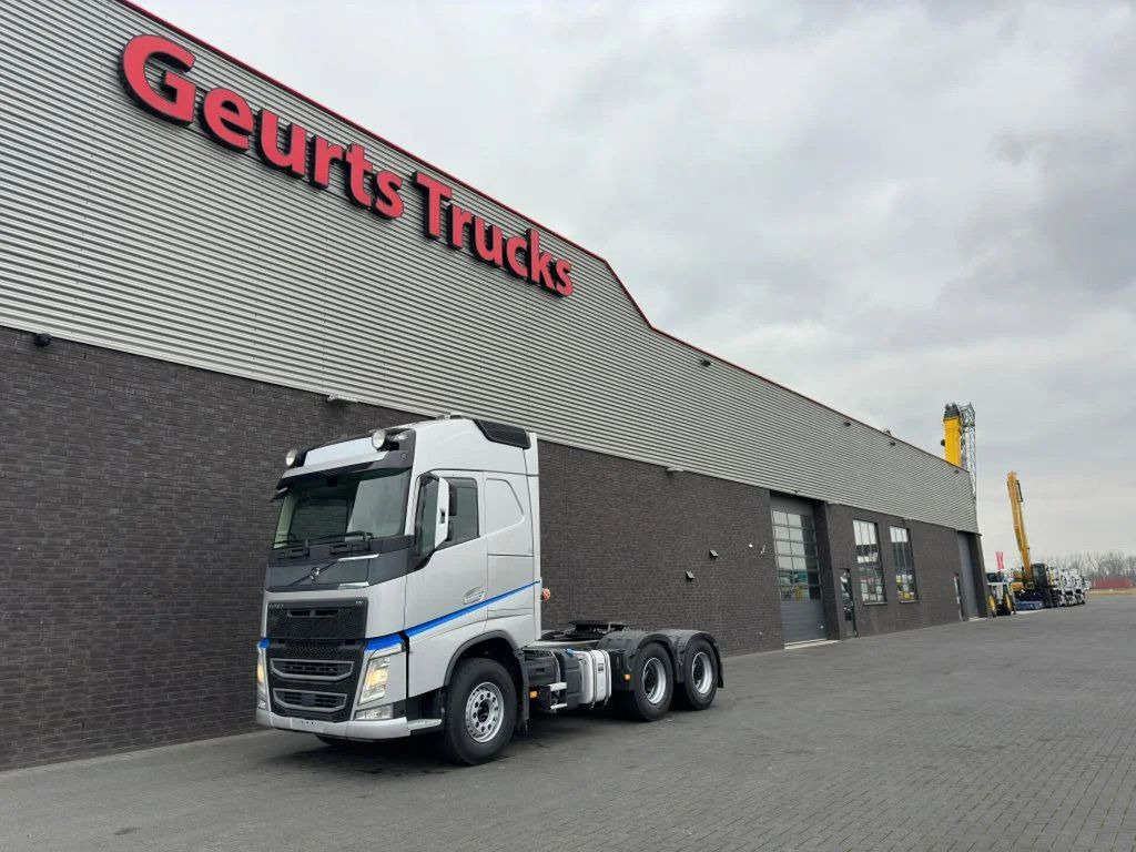 Volvo FH 460 6X4 TREKKER/TRACTOR/SZM EURO 6 HYDRAULIC - Tracteur routier: photos 2 Volvo FH 460 6X4 TREKKER/TRACTOR/SZM EURO 6 HYDRAULIC - Tracteur routier: photos 2