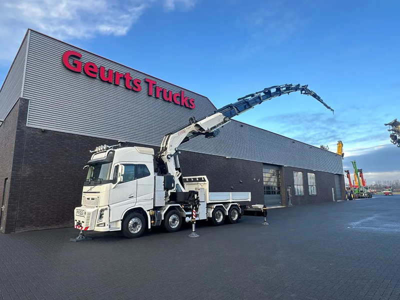 Volvo FH 16.650 8X4 TREKKER-BAKWAGEN COMBI + FASSI F1650RA.2.28 + JIB L816 KRAAN/KRAN/CRANE/GRUA - Camion grue: photos 2 Volvo FH 16.650 8X4 TREKKER-BAKWAGEN COMBI + FASSI F1650RA.2.28 + JIB L816 KRAAN/KRAN/CRANE/GRUA - Camion grue: photos 2