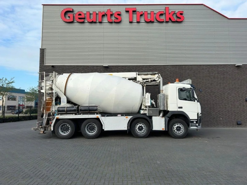 Volvo FM 410 8X4 + STETTER 9 M3 MIXER/MISCHER + THEAM 15 M TRANSPORTBAND/BELT - Camion malaxeur: photos 4 Volvo FM 410 8X4 + STETTER 9 M3 MIXER/MISCHER + THEAM 15 M TRANSPORTBAND/BELT - Camion malaxeur: photos 4