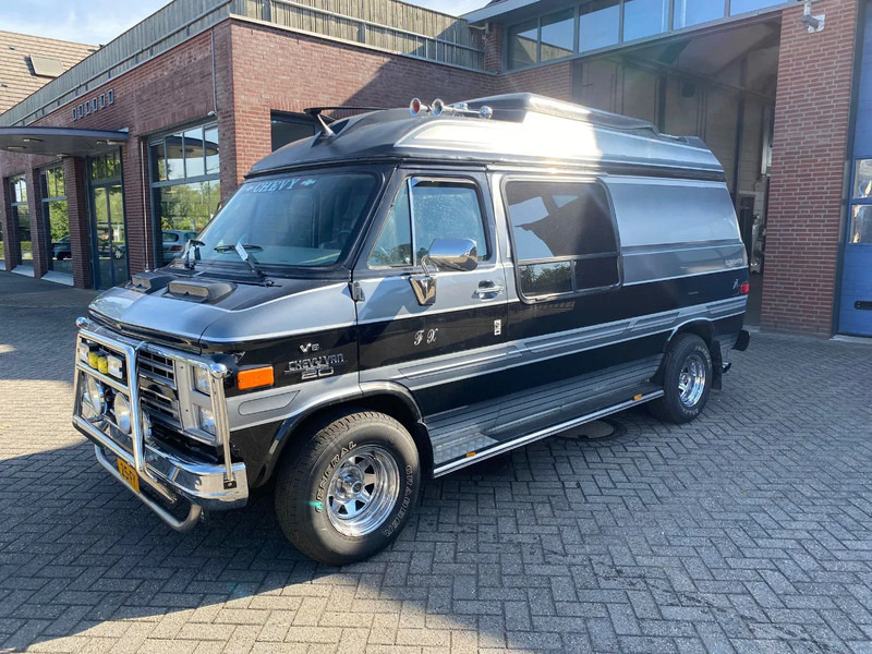 Chevrolet CAMPER CHEVY VAN 20D GLOBEMASTER.. V8 Diesel autom. - Camping-car: photos 1 Chevrolet CAMPER CHEVY VAN 20D GLOBEMASTER.. V8 Diesel autom. - Camping-car: photos 1