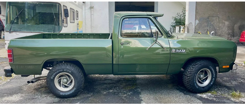 Dodge Ram 150 Custom V8 Benzine - Pick-up: photos 3 Dodge Ram 150 Custom V8 Benzine - Pick-up: photos 3