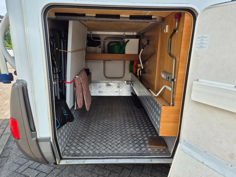 Hymer Camper B 524. airco - Camping-car intégral: photos 5 Hymer Camper B 524. airco - Camping-car intégral: photos 5