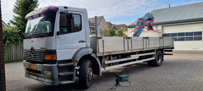 Mercedes-Benz Atego 1823. manual gearbox - Camion fourgon: photos 1 Mercedes-Benz Atego 1823. manual gearbox - Camion fourgon: photos 1