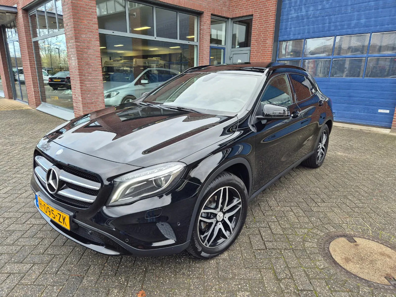 Mercedes-Benz GLA 200 AMG line. verkocht Automaat prestige - Voiture: photos 1 Mercedes-Benz GLA 200 AMG line. verkocht Automaat prestige - Voiture: photos 1