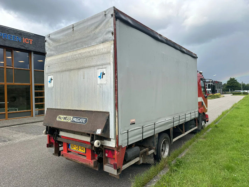 Renault Midlum 150-08 - Camion fourgon: photos 3 Renault Midlum 150-08 - Camion fourgon: photos 3