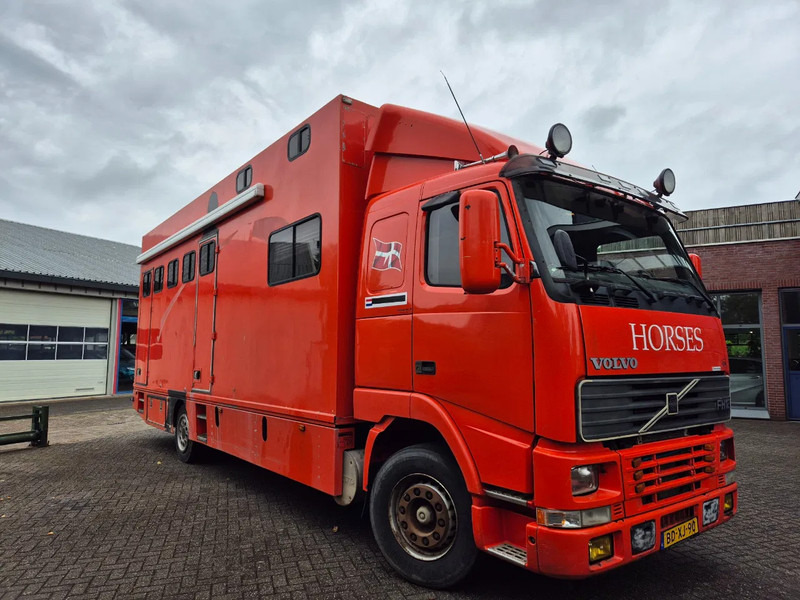 Volvo FH 12.. 380pk luchtgeveerd voor en achteras - Camion chevaux: photos 4 Volvo FH 12.. 380pk luchtgeveerd voor en achteras - Camion chevaux: photos 4