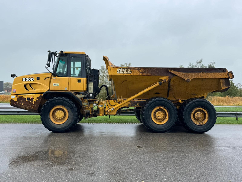 BELL B30D - Tombereau articulé: photos 1 BELL B30D - Tombereau articulé: photos 1