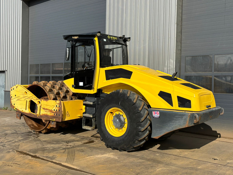 Bomag BW219PDH-5 - Compacteur: photos 3 Bomag BW219PDH-5 - Compacteur: photos 3