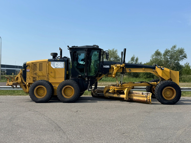 Caterpillar 140M3 - Niveleuse: photos 4 Caterpillar 140M3 - Niveleuse: photos 4