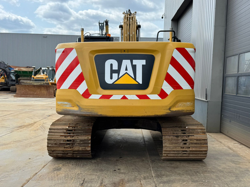 Caterpillar 323 - Pelle sur chenille: photos 4 Caterpillar 323 - Pelle sur chenille: photos 4