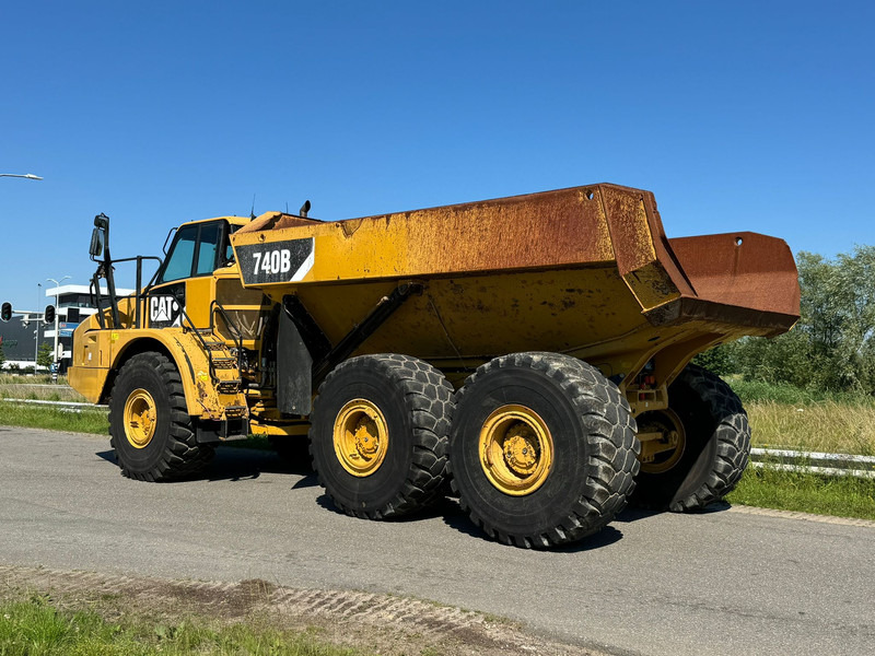 Caterpillar 740B - Tombereau articulé: photos 4 Caterpillar 740B - Tombereau articulé: photos 4