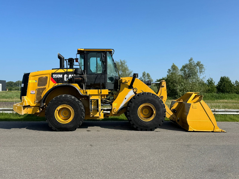 Caterpillar 950M - Chargeuse sur pneus: photos 5 Caterpillar 950M - Chargeuse sur pneus: photos 5