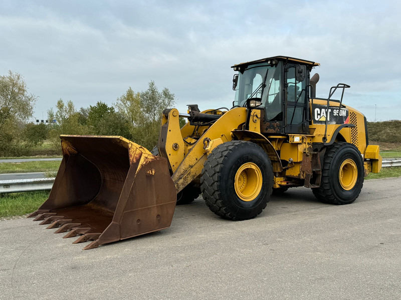 Caterpillar 950M Wheel loader - Chargeuse sur pneus: photos 2 Caterpillar 950M Wheel loader - Chargeuse sur pneus: photos 2