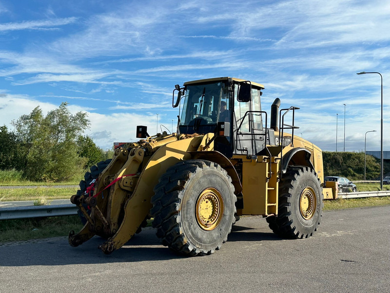 Caterpillar 980H - Chargeuse sur pneus: photos 2 Caterpillar 980H - Chargeuse sur pneus: photos 2
