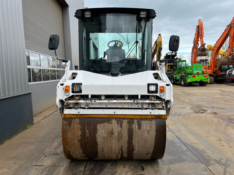 Caterpillar CB534D CE / EPA - Compacteur: photos 2 Caterpillar CB534D CE / EPA - Compacteur: photos 2