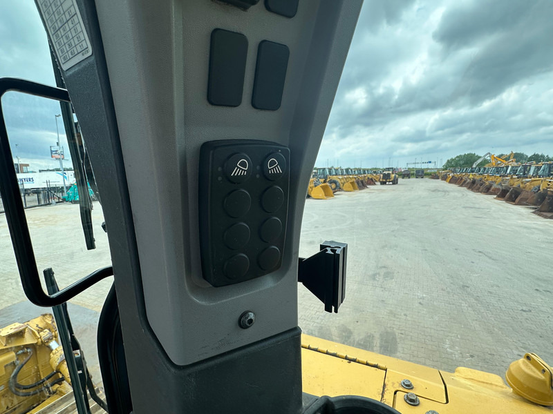Bulldozer Caterpillar D6 LGP: photos 20