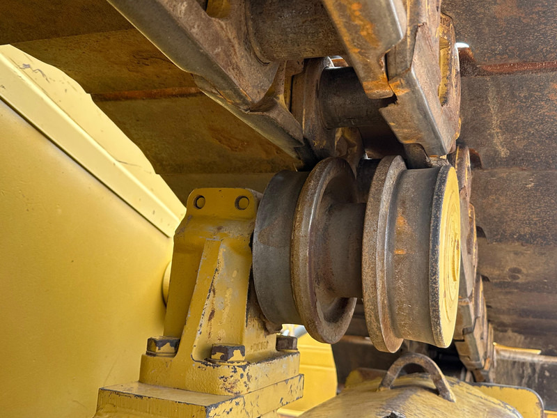 Bulldozer Caterpillar D6 LGP: photos 13 Bulldozer Caterpillar D6 LGP: photos 13