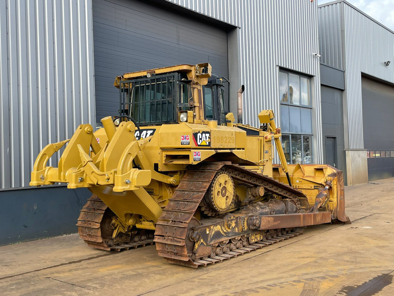 Caterpillar D6T XL - Bulldozer: photos 5 Caterpillar D6T XL - Bulldozer: photos 5