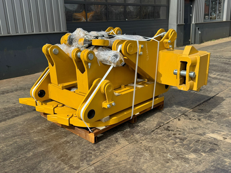 Caterpillar D8T D8R D8N Multishank Ripper (forged shanks) - Ripper: photos 5 Caterpillar D8T D8R D8N Multishank Ripper (forged shanks) - Ripper: photos 5