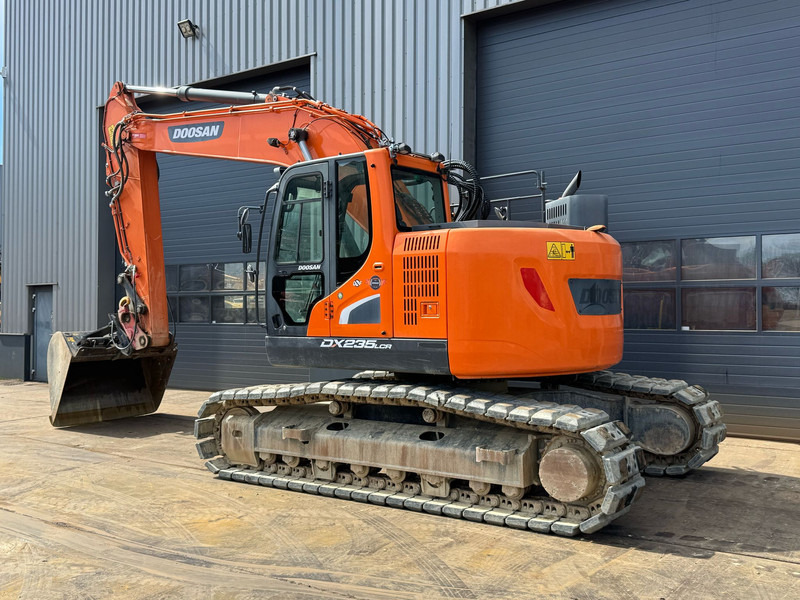 Doosan DX235LCR-5 - Pelle sur chenille: photos 3 Doosan DX235LCR-5 - Pelle sur chenille: photos 3