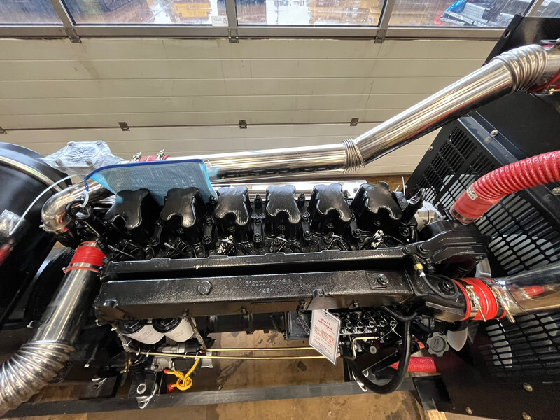 Giga power 375 KVA open generator set - LT-W300GF - Groupe électrogène: photos 5 Giga power 375 KVA open generator set - LT-W300GF - Groupe électrogène: photos 5