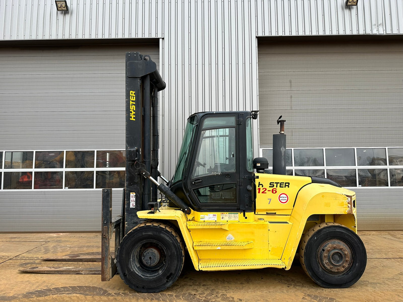 Hyster H12XM-6 - Chariot élévateur: photos 1 Hyster H12XM-6 - Chariot élévateur: photos 1