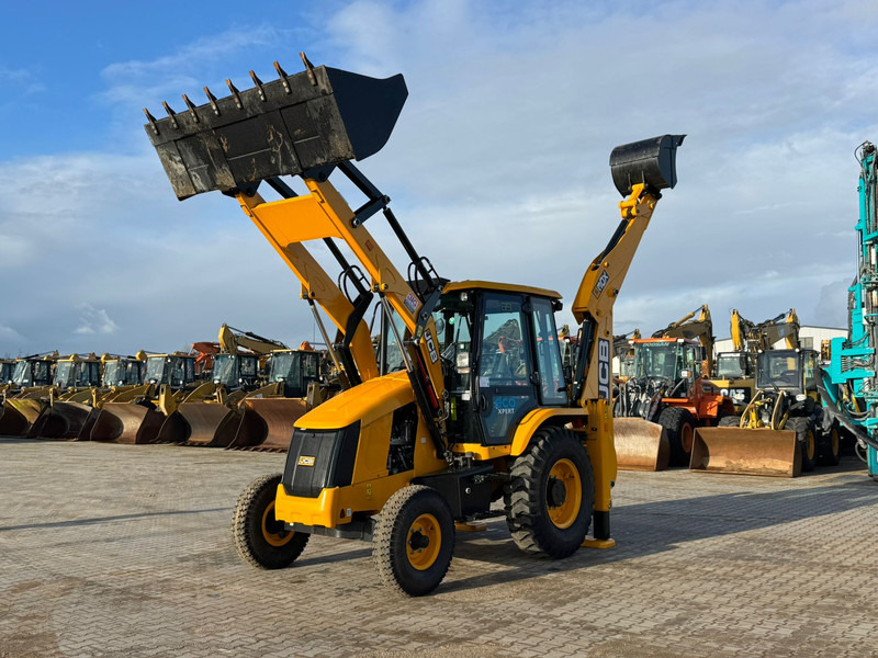 JCB 3DX (3CX) 2WD - Export model - Tractopelle: photos 4 JCB 3DX (3CX) 2WD - Export model - Tractopelle: photos 4