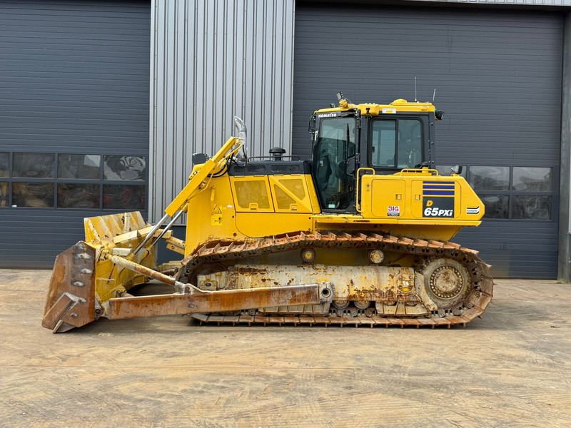 Komatsu D65PXi-18 - Bulldozer: photos 1 Komatsu D65PXi-18 - Bulldozer: photos 1
