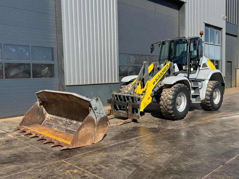 Kramer 8155 / Forks / bucket - Chargeuse sur pneus: photos 2 Kramer 8155 / Forks / bucket - Chargeuse sur pneus: photos 2