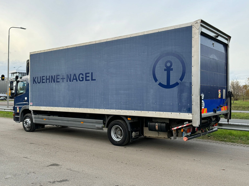 MERCEDESBENZ Atego 4x2 Cargo Truck EURO5 - Camion fourgon: photos 3 MERCEDESBENZ Atego 4x2 Cargo Truck EURO5 - Camion fourgon: photos 3