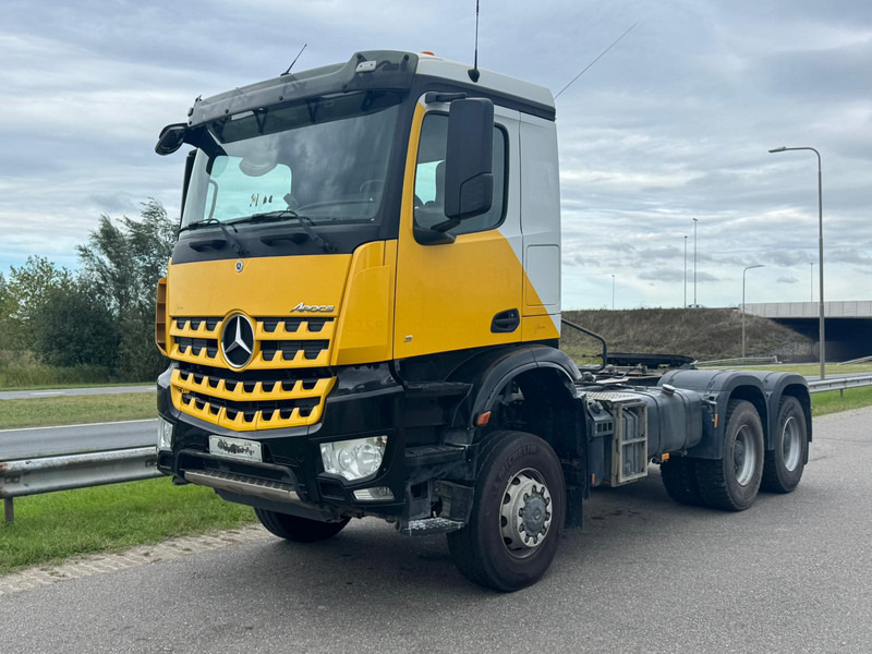 MERCEDESBENZ AROCS 3345 - Tracteur routier: photos 1 MERCEDESBENZ AROCS 3345 - Tracteur routier: photos 1