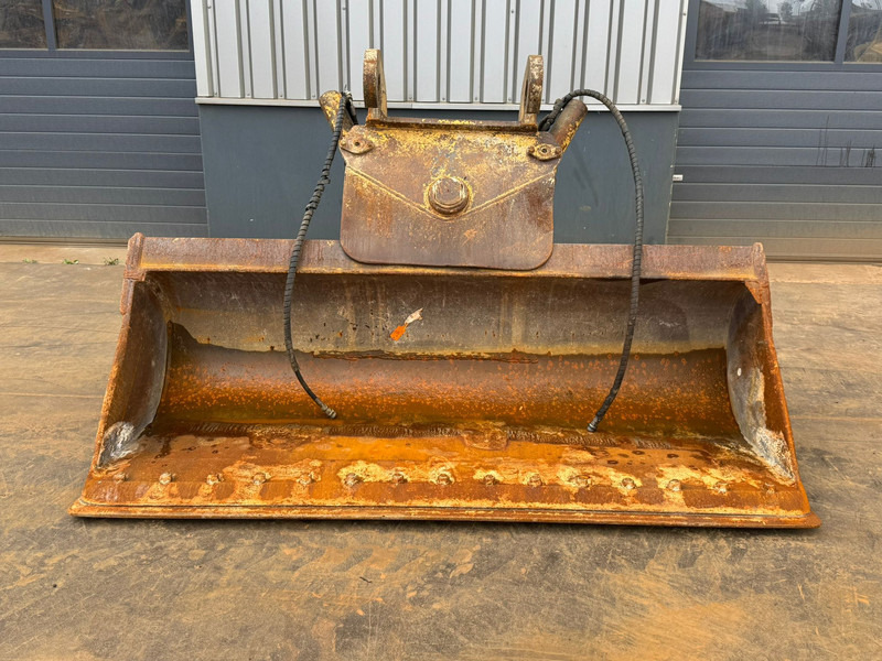 Verachtert NGT-5-35-240 CW45S Tilting Bucket - Godet: photos 1 Verachtert NGT-5-35-240 CW45S Tilting Bucket - Godet: photos 1