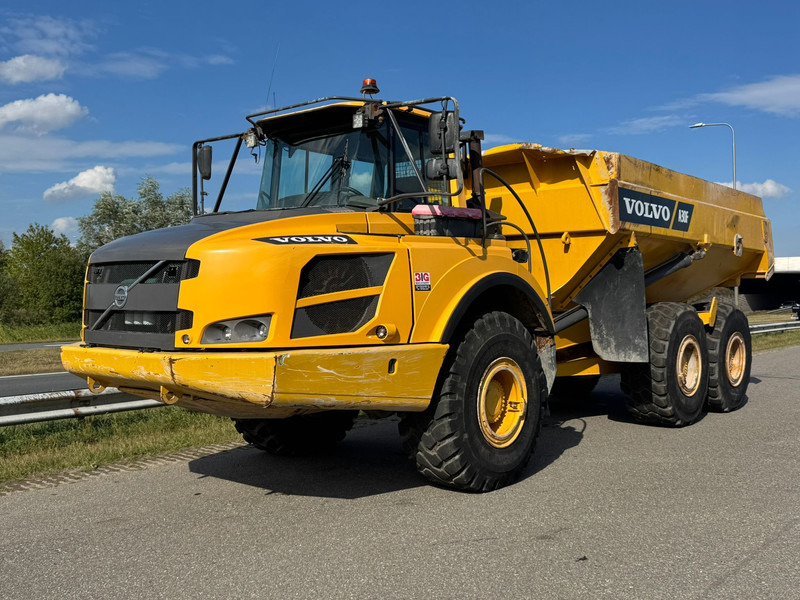 Volvo A30F - Tombereau articulé: photos 2 Volvo A30F - Tombereau articulé: photos 2