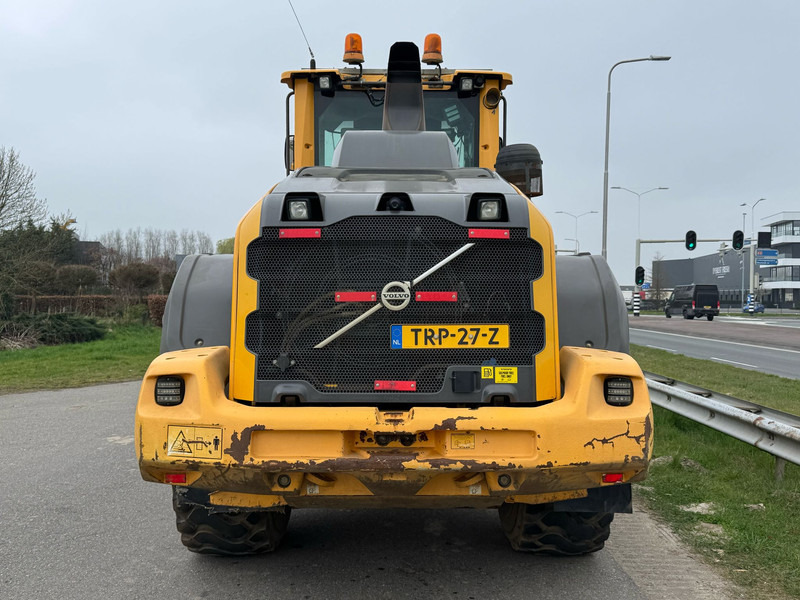 Volvo L110H - Chargeuse sur pneus: photos 4 Volvo L110H - Chargeuse sur pneus: photos 4