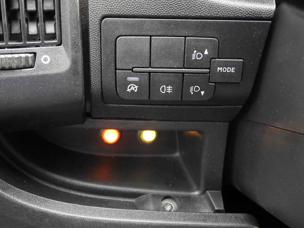 CITROEN JUMPER BOX DELIVERY VAN 6 SEATS AIR CONDITIONING  140HP en crédit-bail CITROEN JUMPER BOX DELIVERY VAN 6 SEATS AIR CONDITIONING  140HP: photos 31