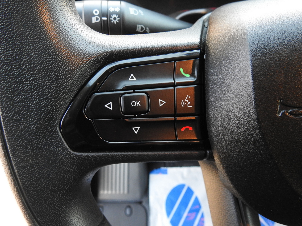 Fourgon grand volume FIAT DUCATO  BOX LIFT 8 PALLETS CRUISE CONTROL AIR CONDITIONING  180HP: photos 29