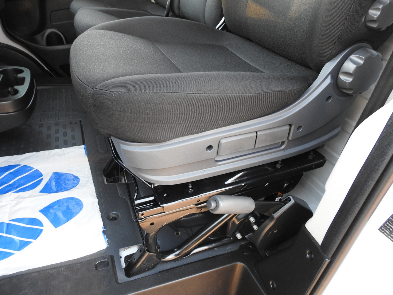 Fourgon grand volume FIAT DUCATO  BOX LIFT 8 PALLETS CRUISE CONTROL AIR CONDITIONING  180HP: photos 25