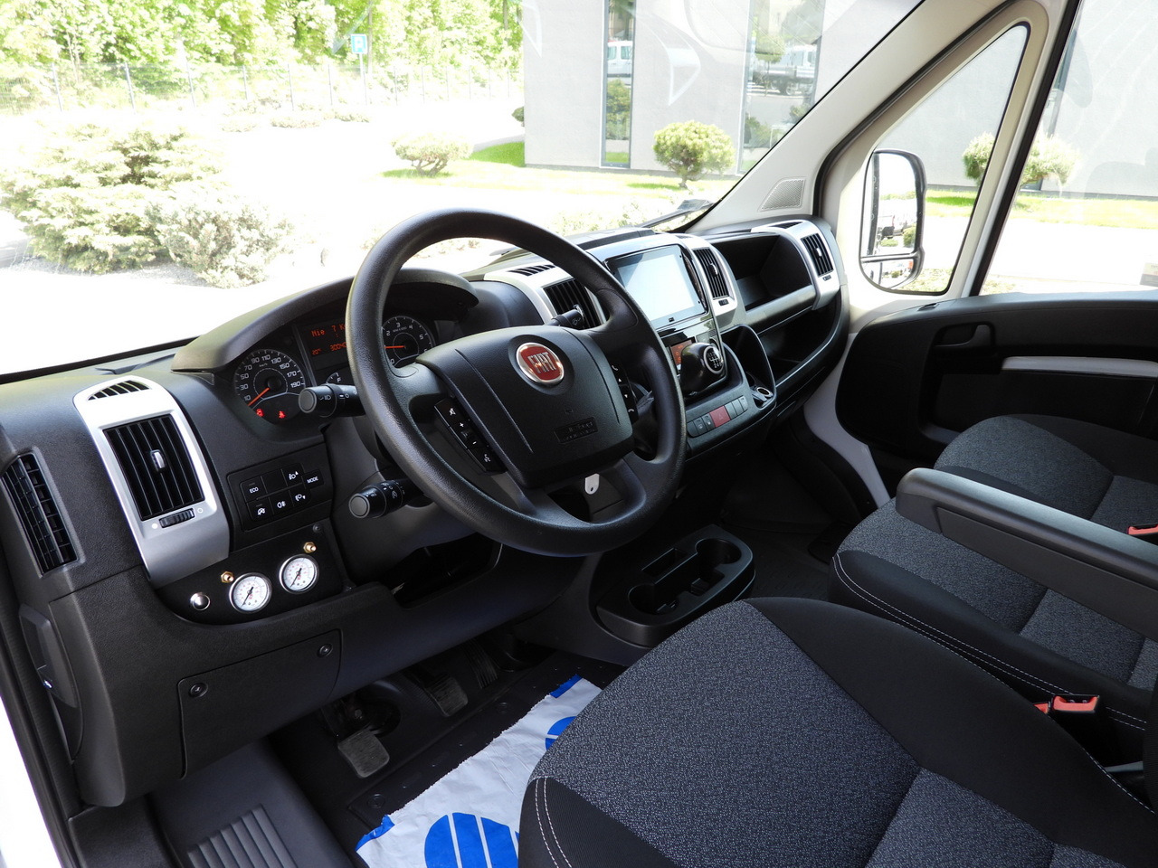 FIAT DUCATO TARPAULIN 10 PALLETS WEBASTO CRUISE CONTROL AIR CONDITIONING LED LIGHTS PNEUMATICS  160HP - Utilitaire rideaux coulissants (PLSC): photos 2 FIAT DUCATO TARPAULIN 10 PALLETS WEBASTO CRUISE CONTROL AIR CONDITIONING LED LIGHTS PNEUMATICS  160HP - Utilitaire rideaux coulissants (PLSC): photos 2