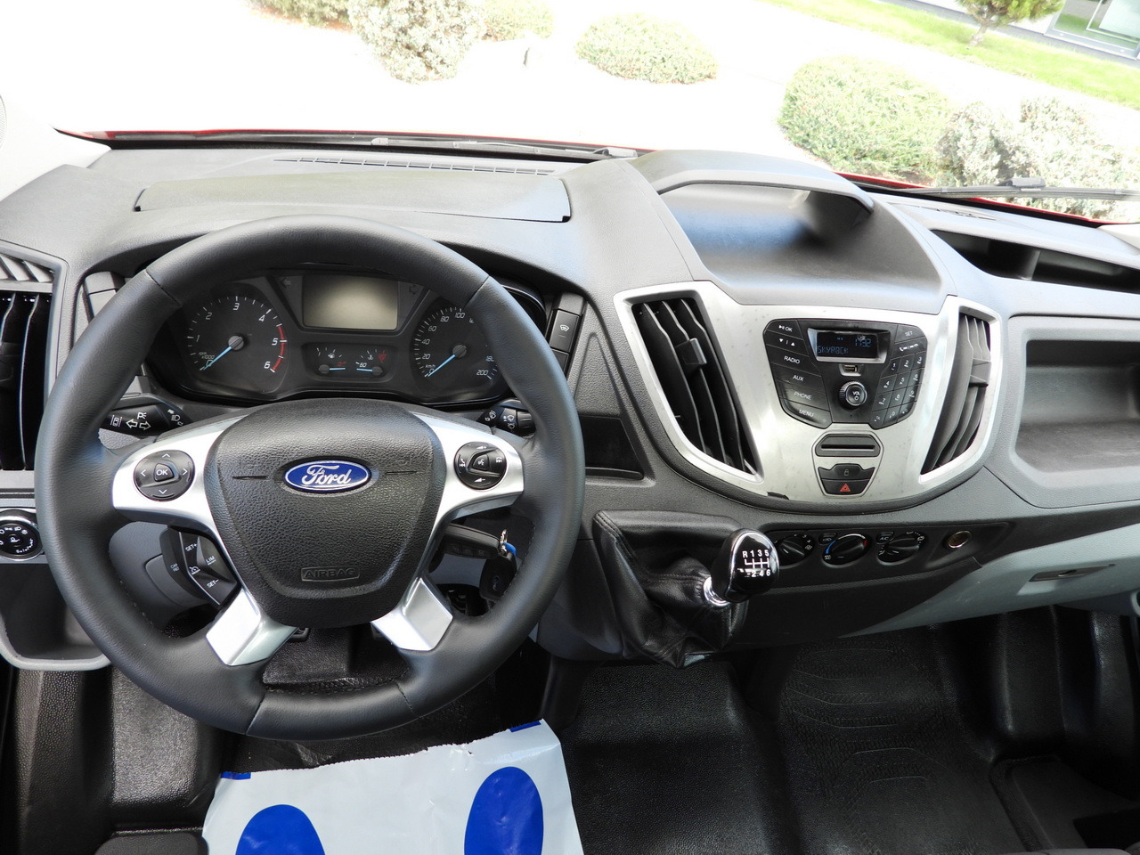 Utilitaire benne FORD TRANSIT TIPPER CRUISE CONTROL LED LIGHTS TWIN WHEELS AIR CONDITIONING  170HP: photos 32