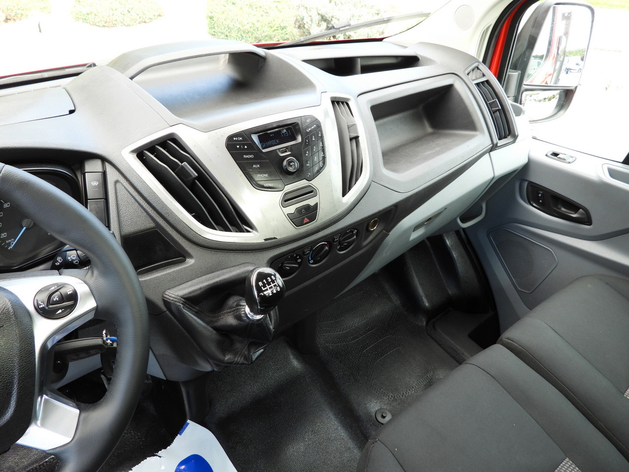 Utilitaire benne FORD TRANSIT TIPPER CRUISE CONTROL LED LIGHTS TWIN WHEELS AIR CONDITIONING  170HP: photos 29