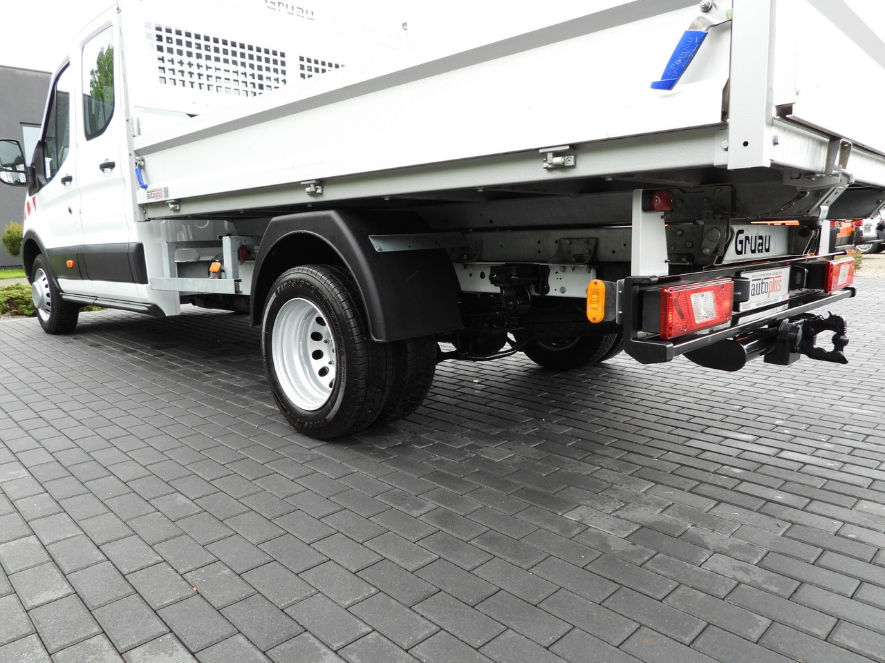 Utilitaire benne FORD TRANSIT TIPPER DOUBLE CABIN DOKA 6 SEATS CRUISE CONTROL AIR CONDITIONING TWIN WHEELS  170HP: photos 15