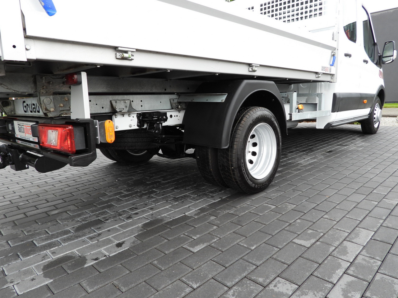 Utilitaire benne FORD TRANSIT TIPPER DOUBLE CABIN DOKA 6 SEATS CRUISE CONTROL AIR CONDITIONING TWIN WHEELS  170HP: photos 16
