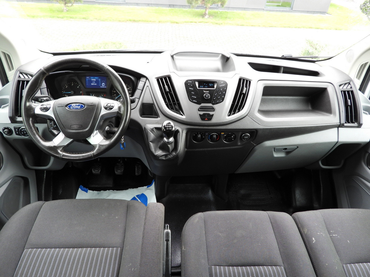 Utilitaire benne FORD TRANSIT TIPPER DOUBLE CABIN DOKA 6 SEATS CRUISE CONTROL AIR CONDITIONING TWIN WHEELS  170HP: photos 30