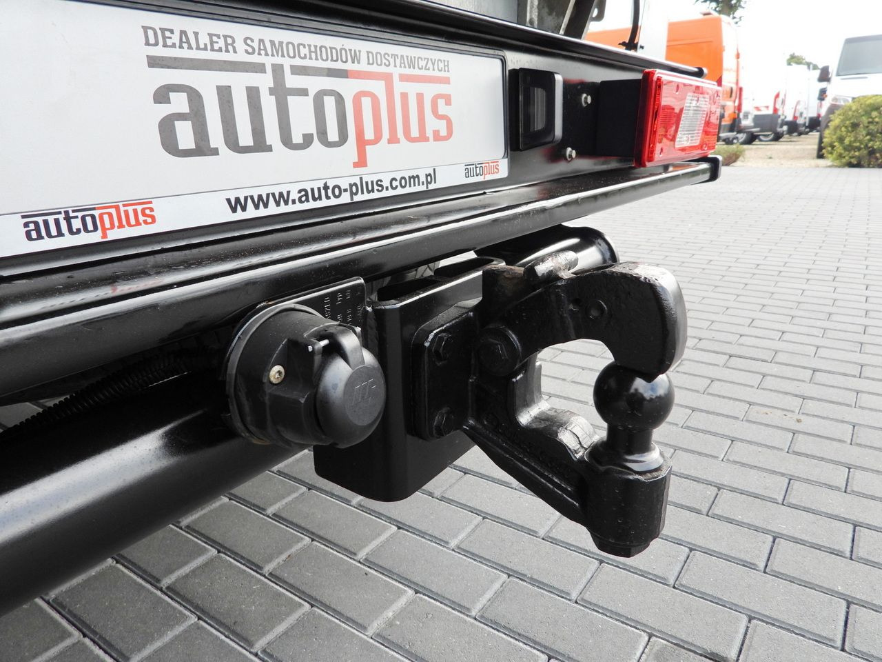 Utilitaire benne FORD TRANSIT TIPPER TWIN WHEELS  155HP: photos 26 Utilitaire benne FORD TRANSIT TIPPER TWIN WHEELS  155HP: photos 26