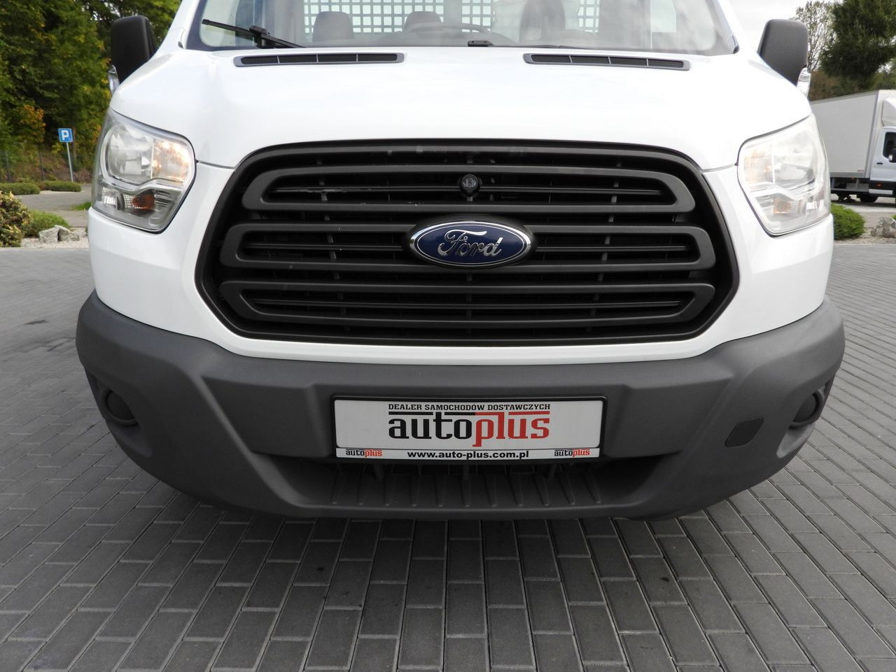 Utilitaire benne FORD TRANSIT TIPPER TWIN WHEELS  155HP: photos 14 Utilitaire benne FORD TRANSIT TIPPER TWIN WHEELS  155HP: photos 14