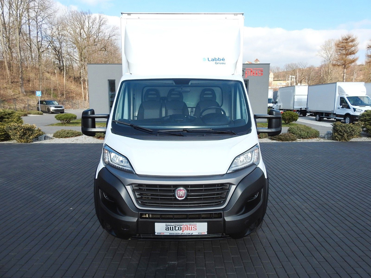 Fiat DUCATO KOFFER AUFZUG 8 PALETTEN TEMPOMAT NAVI - Fourgon grand volume: photos 5 Fiat DUCATO KOFFER AUFZUG 8 PALETTEN TEMPOMAT NAVI - Fourgon grand volume: photos 5