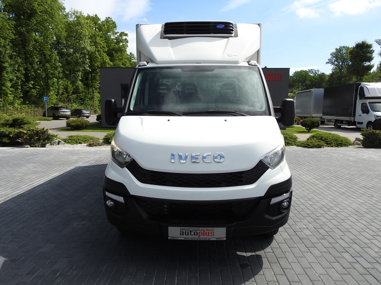 IVECO DAILY 35S15 REGRIGERATOR BOX -12*C 8 PALLETS CRUISE CONTROL TWIN WHEELS AIR CONDITIONING 150HP - Utilitaire frigorifique: photos 5 IVECO DAILY 35S15 REGRIGERATOR BOX -12*C 8 PALLETS CRUISE CONTROL TWIN WHEELS AIR CONDITIONING 150HP - Utilitaire frigorifique: photos 5